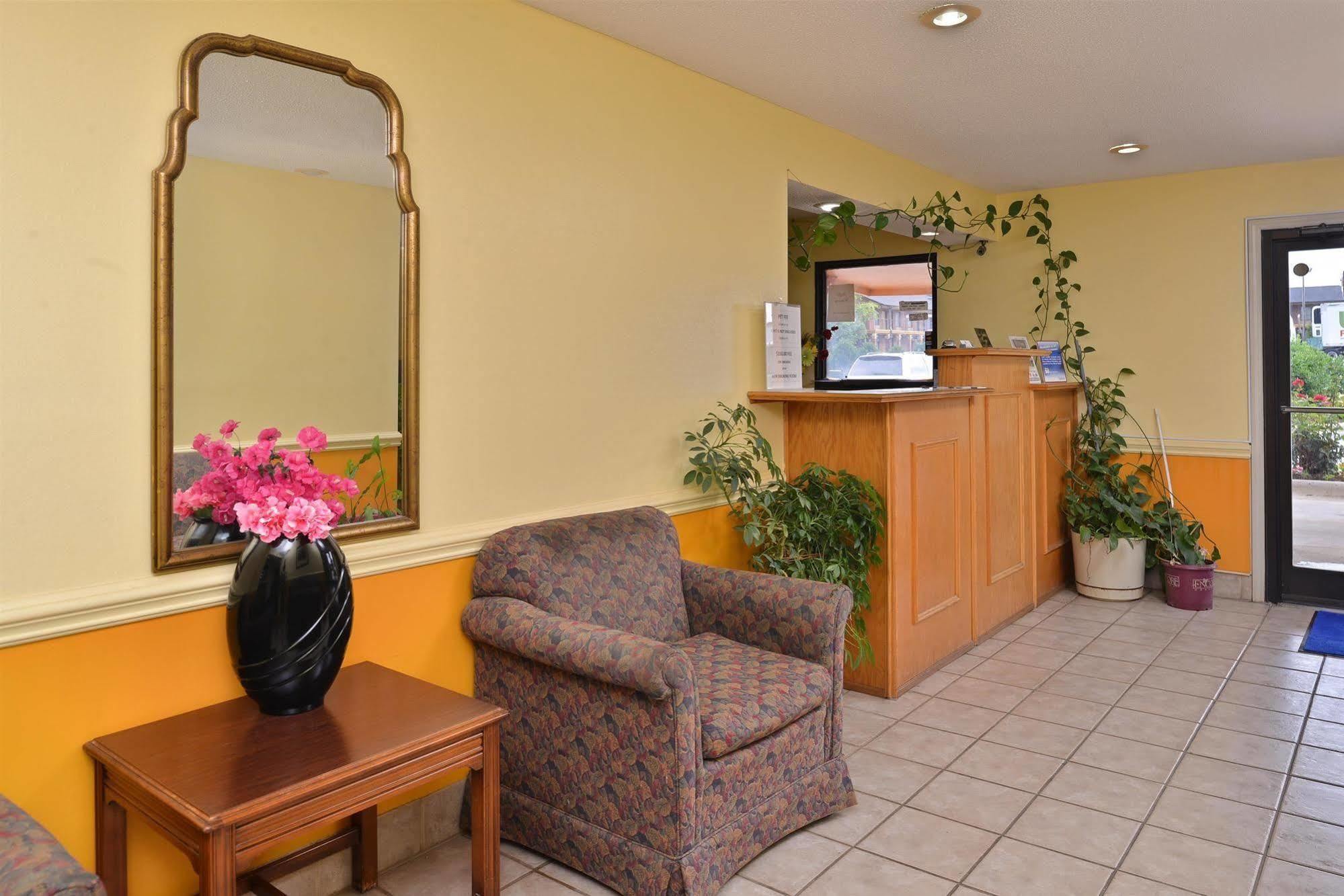 Americas Best Value Inn And Suites Albemarle Exterior foto